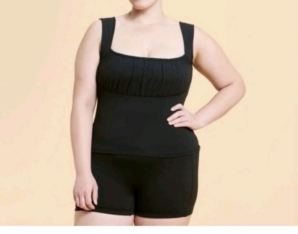 Blogilates Active Bow Back Tank Top Plus Sz 1x Black Shelf Bra Milkmaid NWT Ren